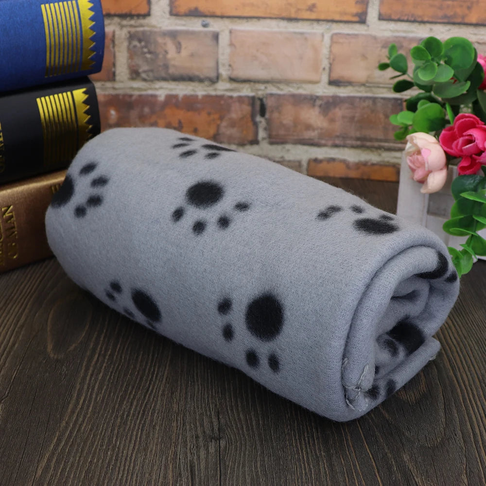 Soft Paw Print Pet Blanket – Warm Bed Mat & Towel for Dogs