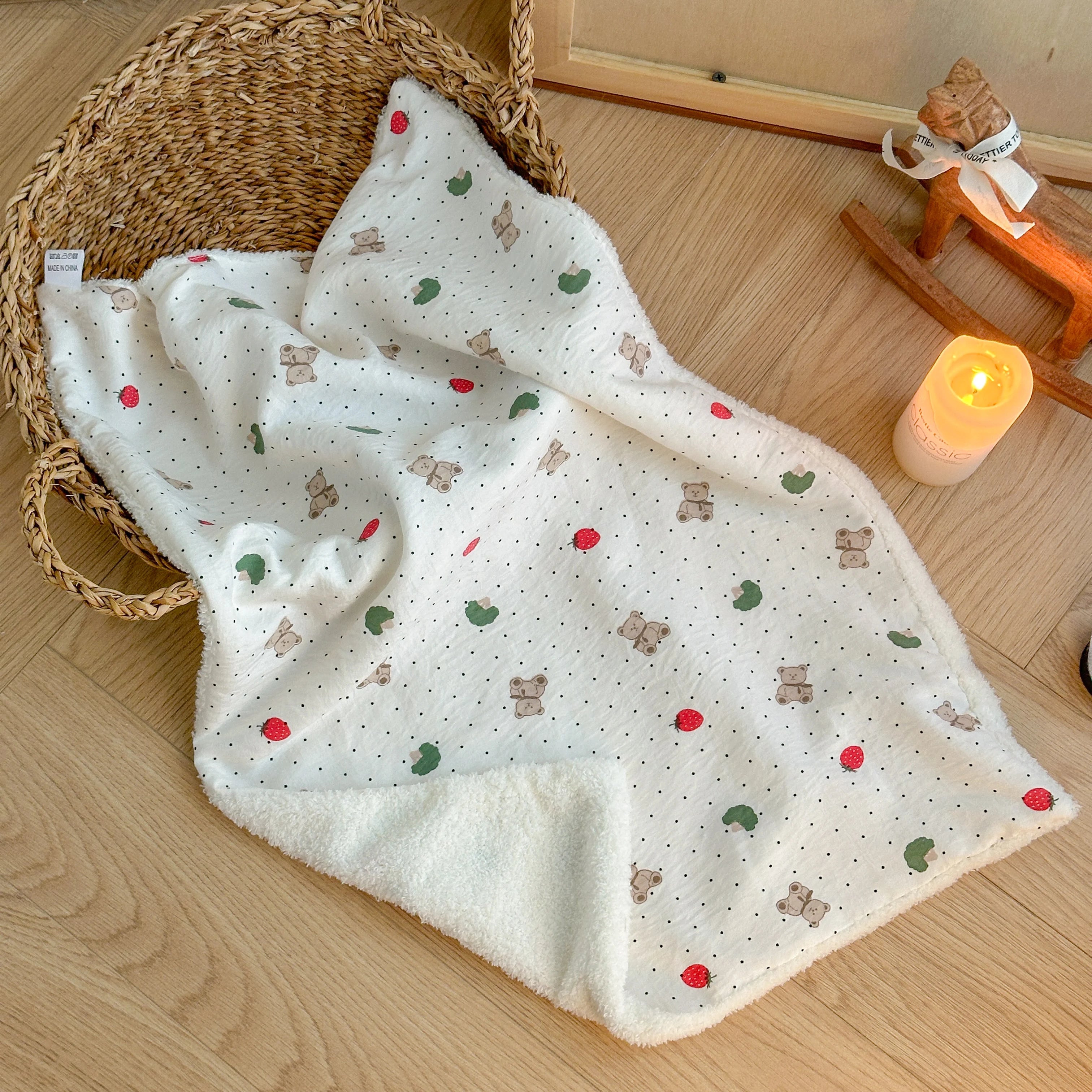 Soft Dog Bed Blanket – Warm Plush Cushion Mat for Small to Large Dogs